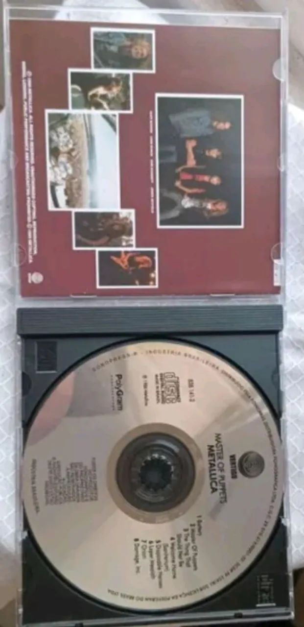 CD Metallica Lacrado - Foto 2