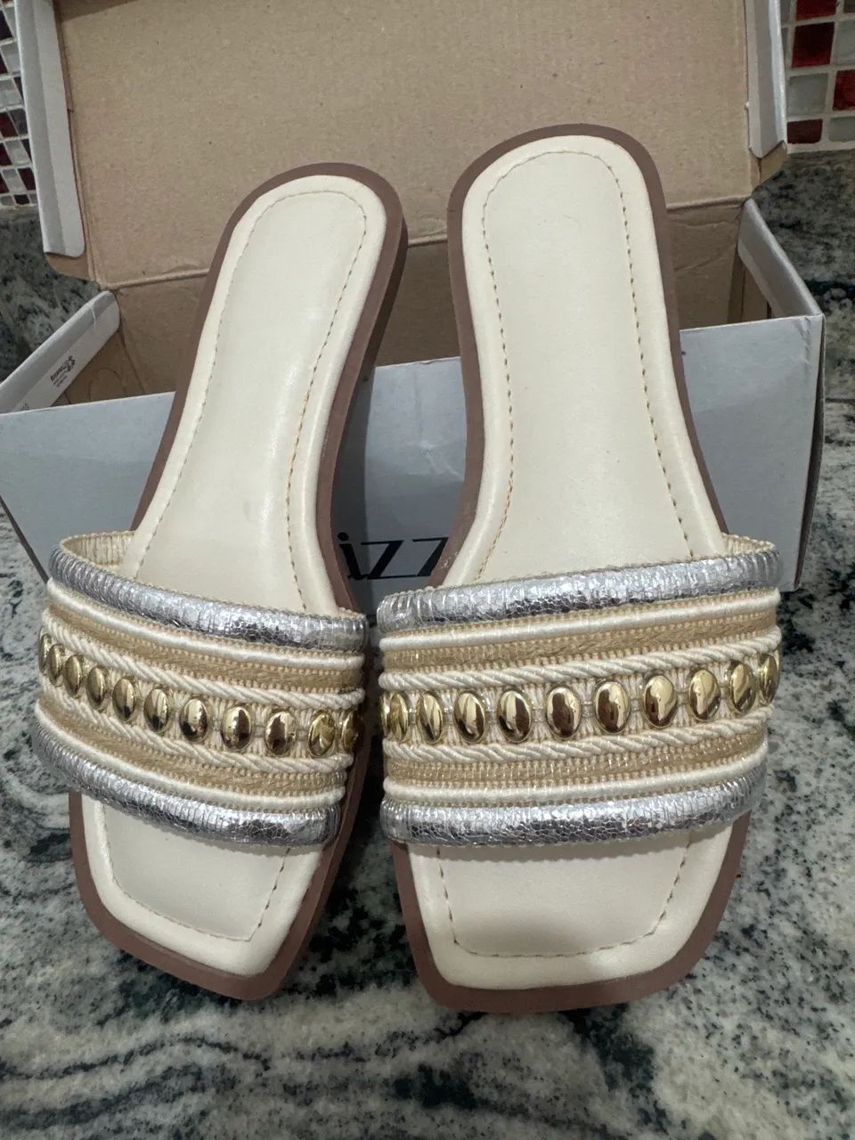 Rasteirinha Boho Chiq NA CAIXA NOVA