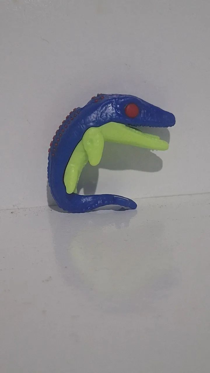 Dinossauros do Kinder Joy de 2025. - Foto 5