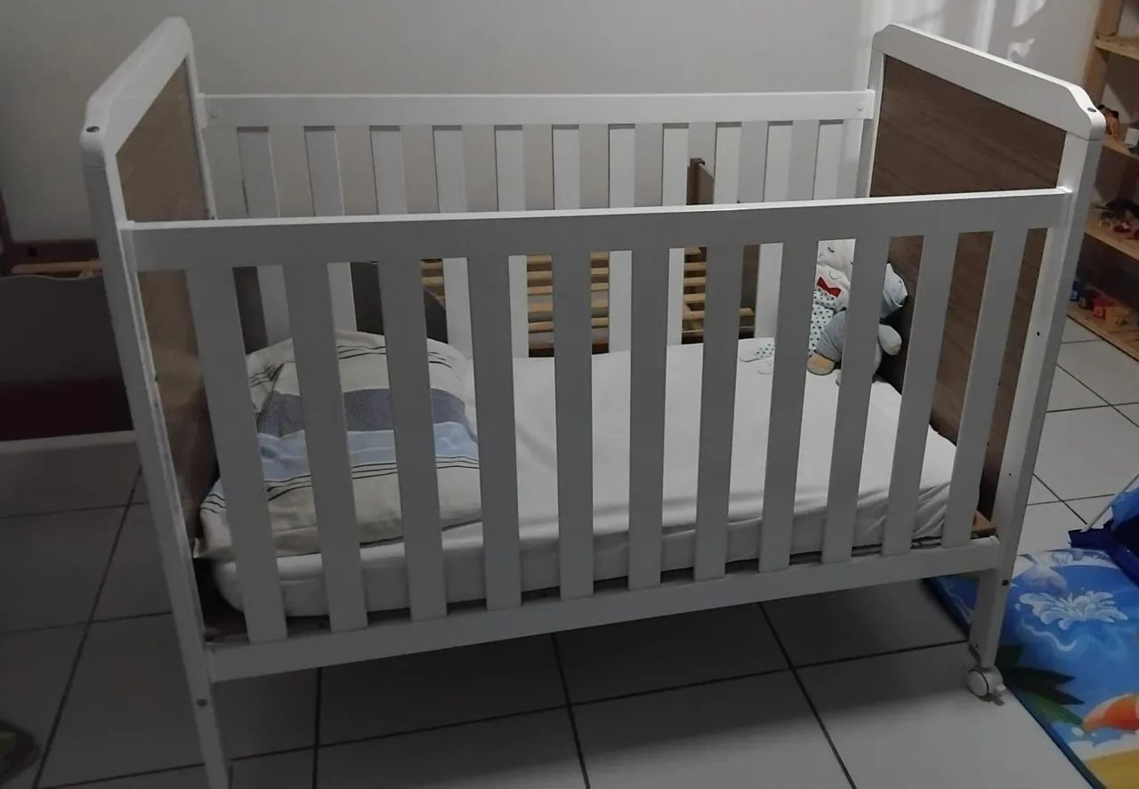 Berço infantil MDF marca Cloe (2 em 1)