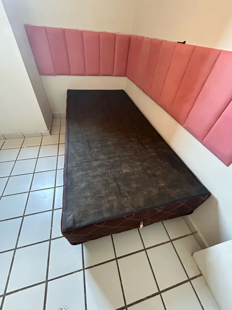 CAMA DE SOLTEIRO COM COLCHÃO - Foto 4