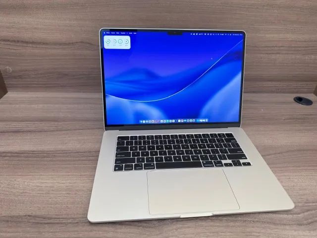 MacBook Air M3 512GB - 2024 - 15 Polegadas - Estado de Novo