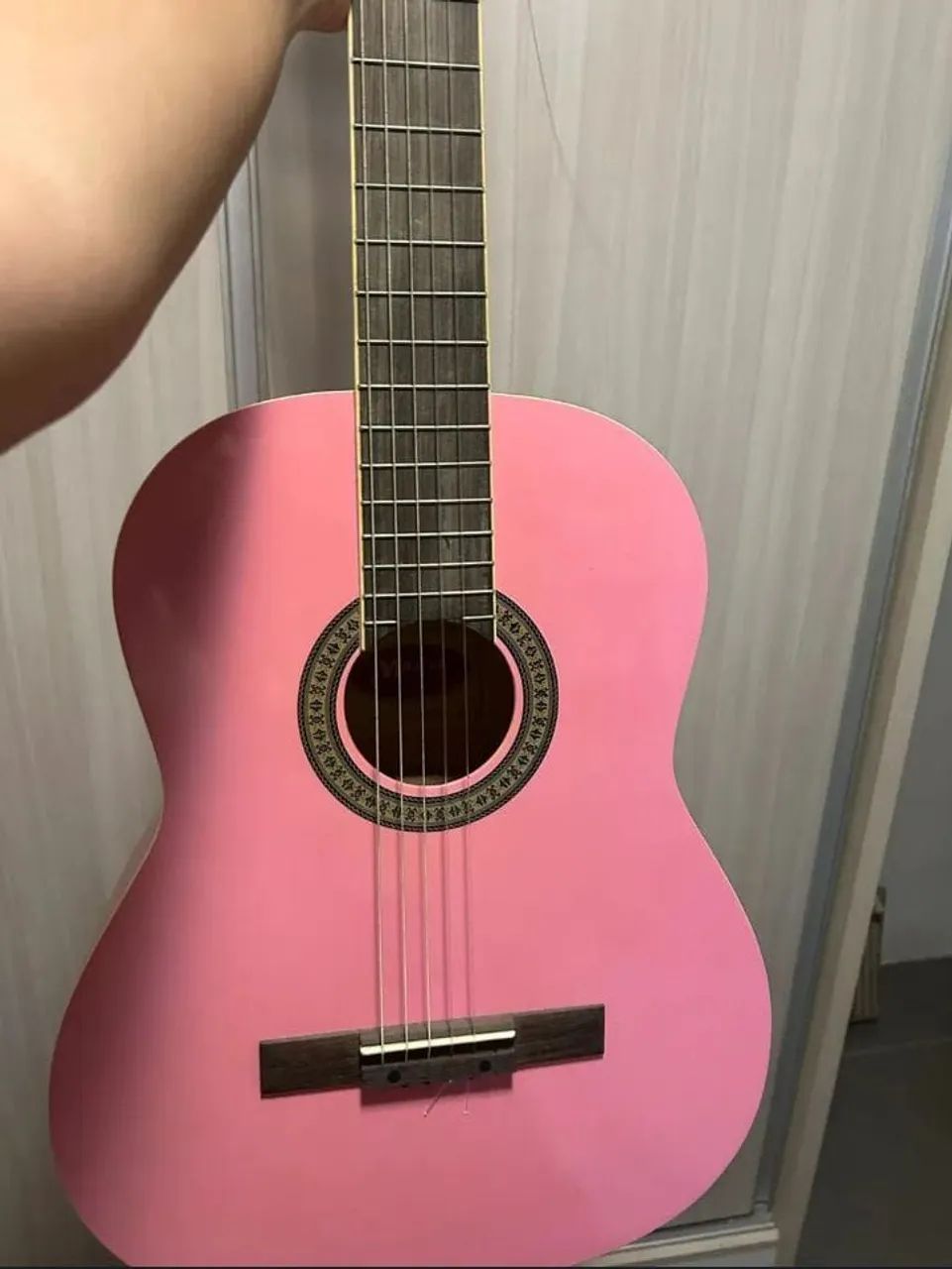 Violão pequeno 