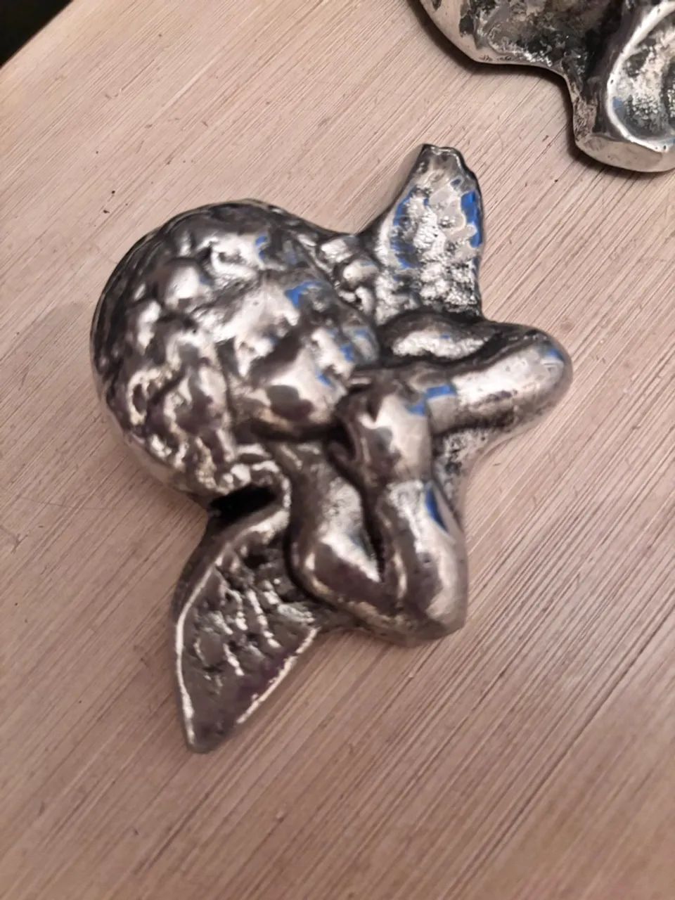 Par de Querubins metal maciço  - Foto 3