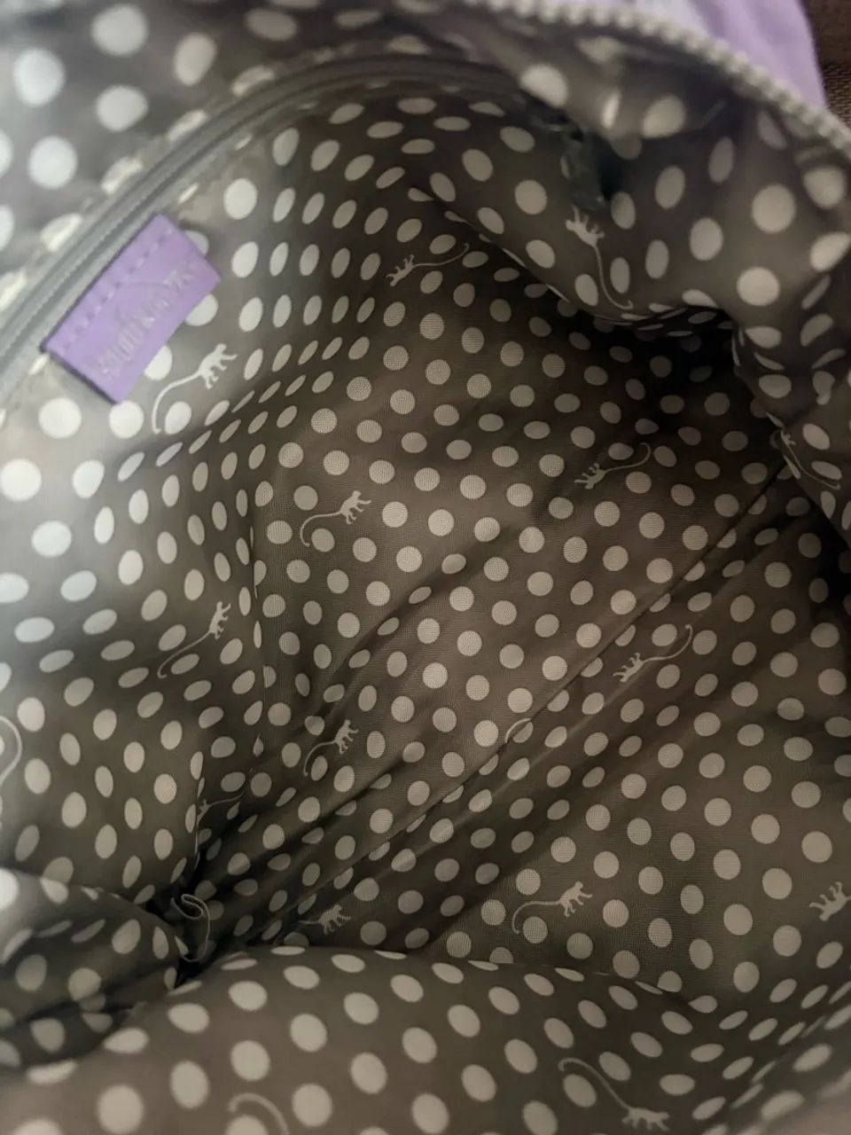 Bolsa Kipling Fairfax Lilás Original (Com Macaco) - Foto 3