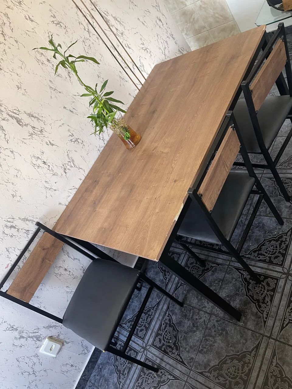 Mesa com 4 cadeiras  - Foto 4