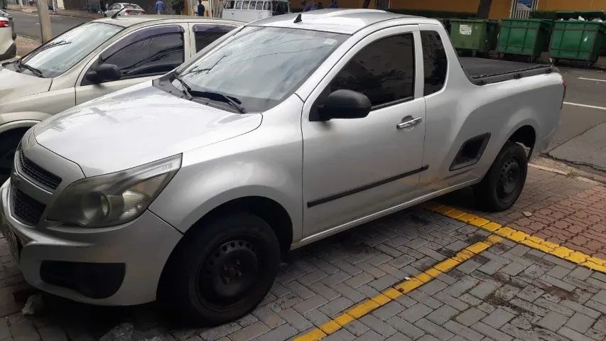 Chevrolet Montana MONTANA LS 1.4 ECONOFLEX 8V 2p 2013