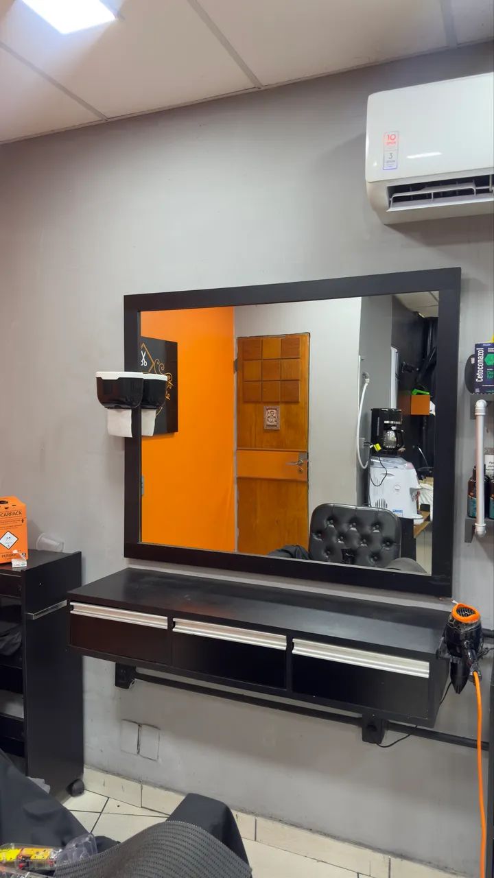 Espelho e Bancada barbearia - Foto 2