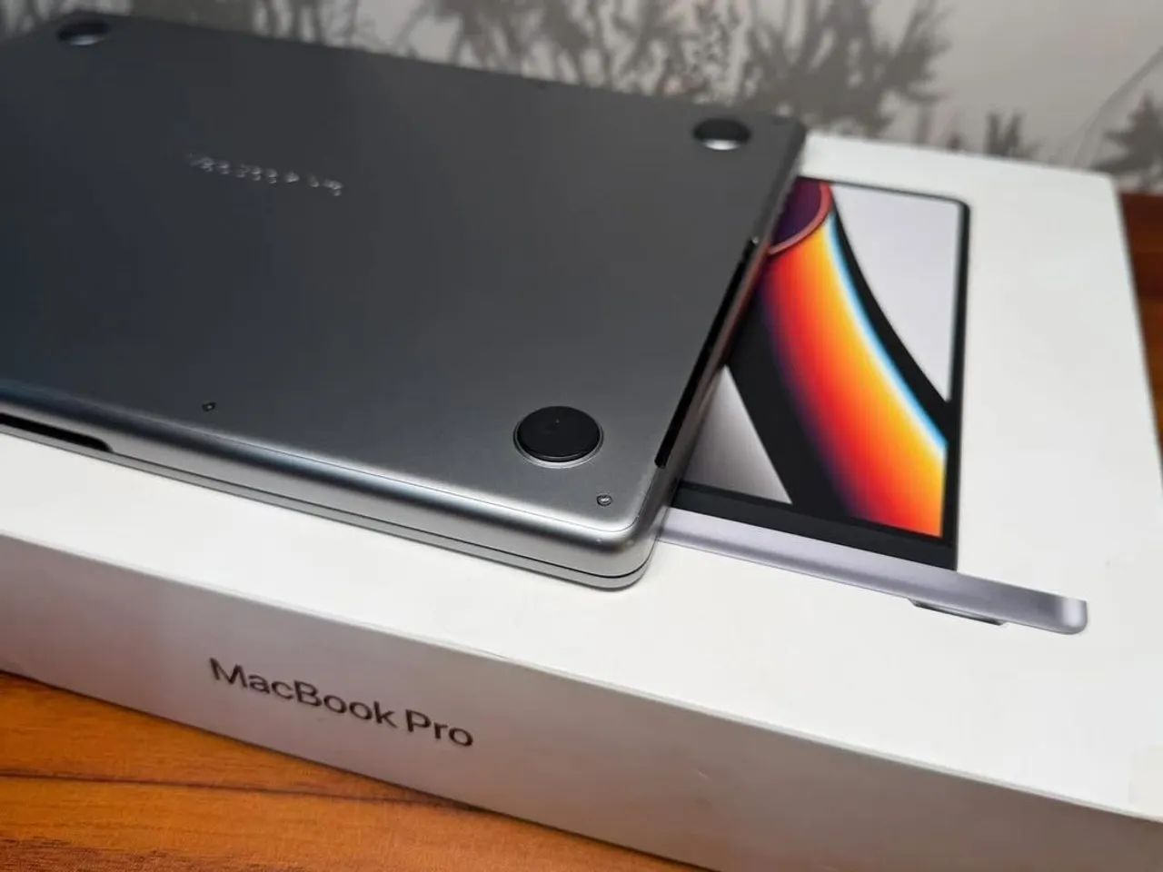 Promoção Macbook Pro M1 2021 16GB - 512GB SSD - Notebooks - Turu