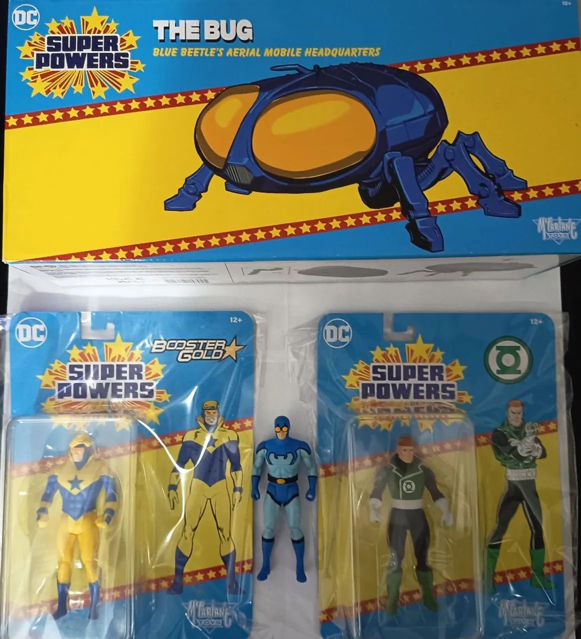 Super Powers McFarlane - Bug Ship, BLUE Beetle, Booster Gold e Guy Gardner - Beetle lose.