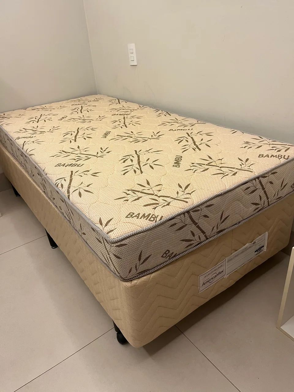Cama box colchão solteiro 