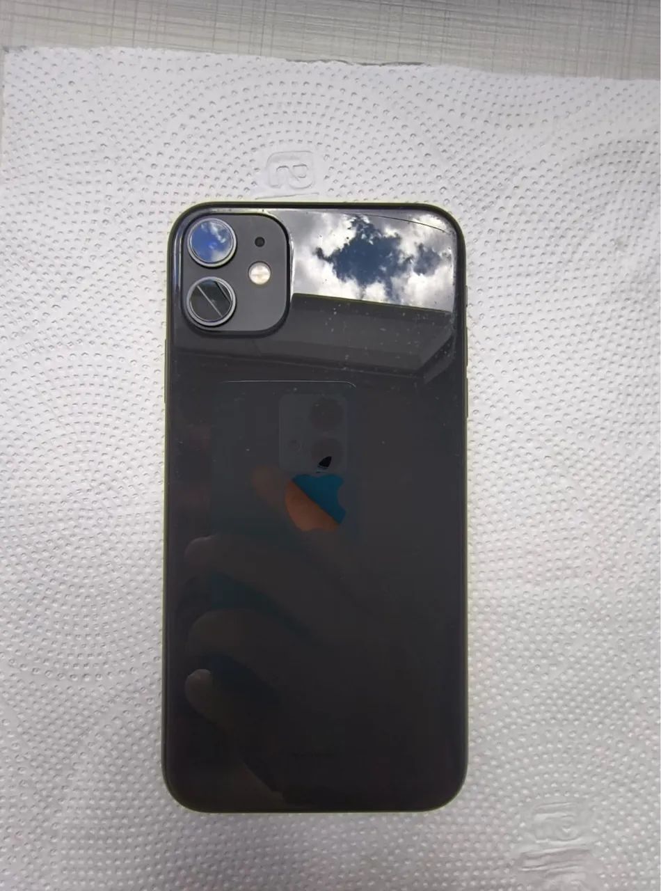 iPhone 11 - 128 gb 