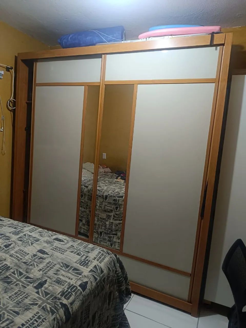 Vendo guarda roupa usado seminovo