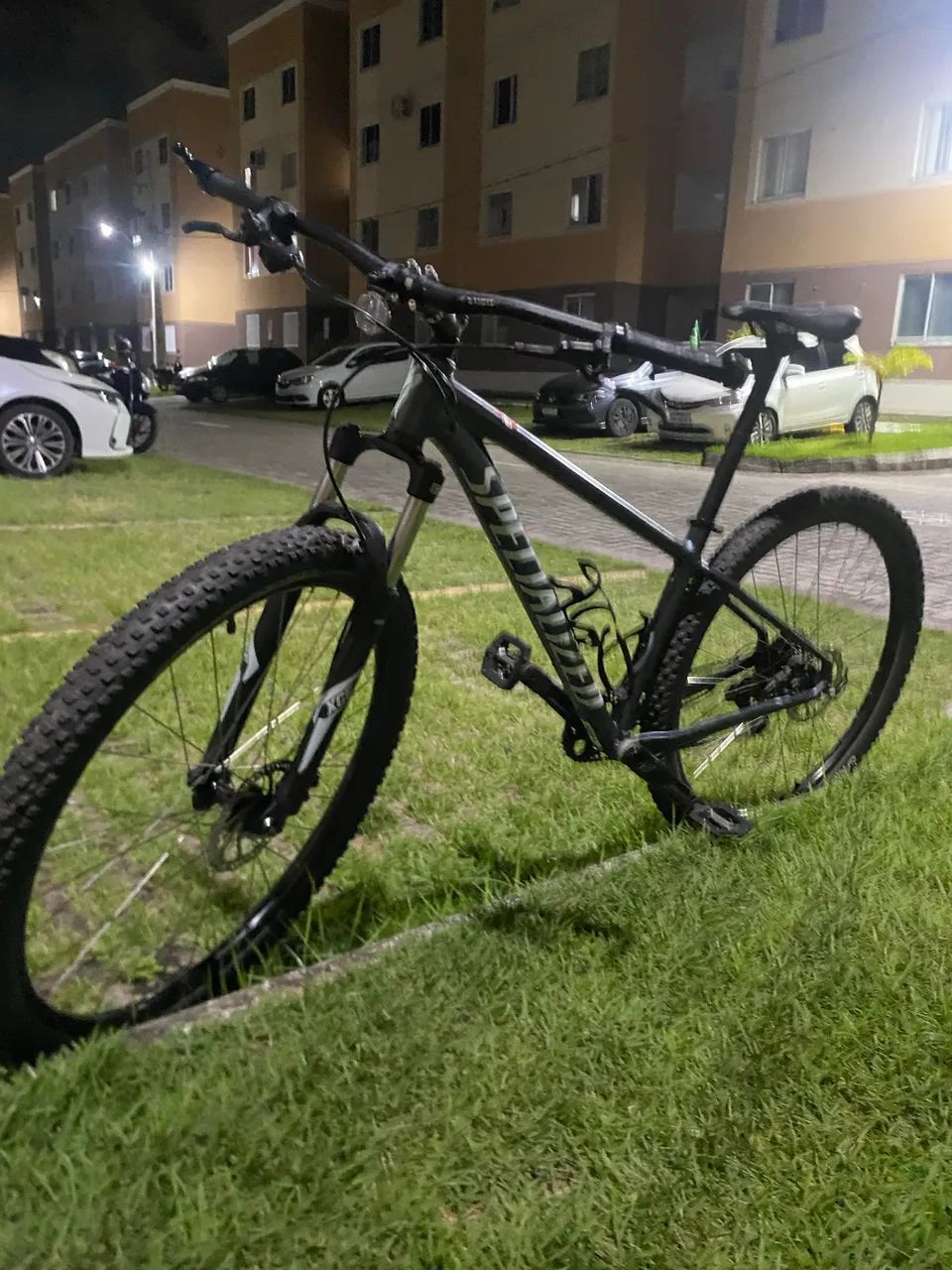Bicicleta Specialized Aro 29 - Foto 3