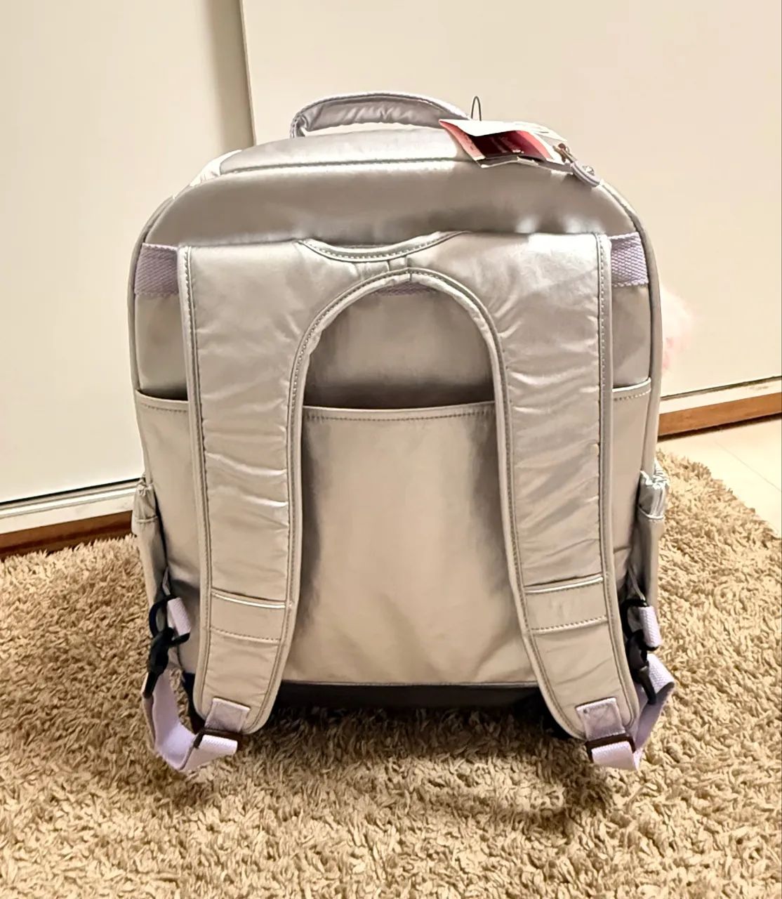 Mochila Kipling New Zea Prata | Importada dos EUA | Nova - Sem Uso - Na Embalagem - Foto 2