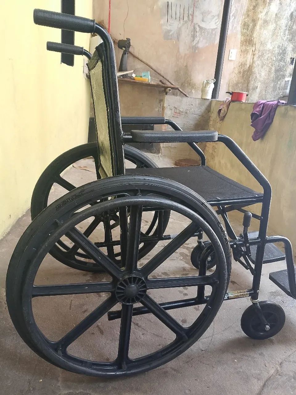 Vendo uma cadeira  - Foto 4