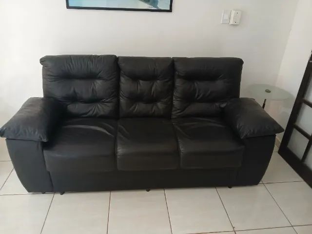 Sofá 3 lugares courino preto - Foto 2