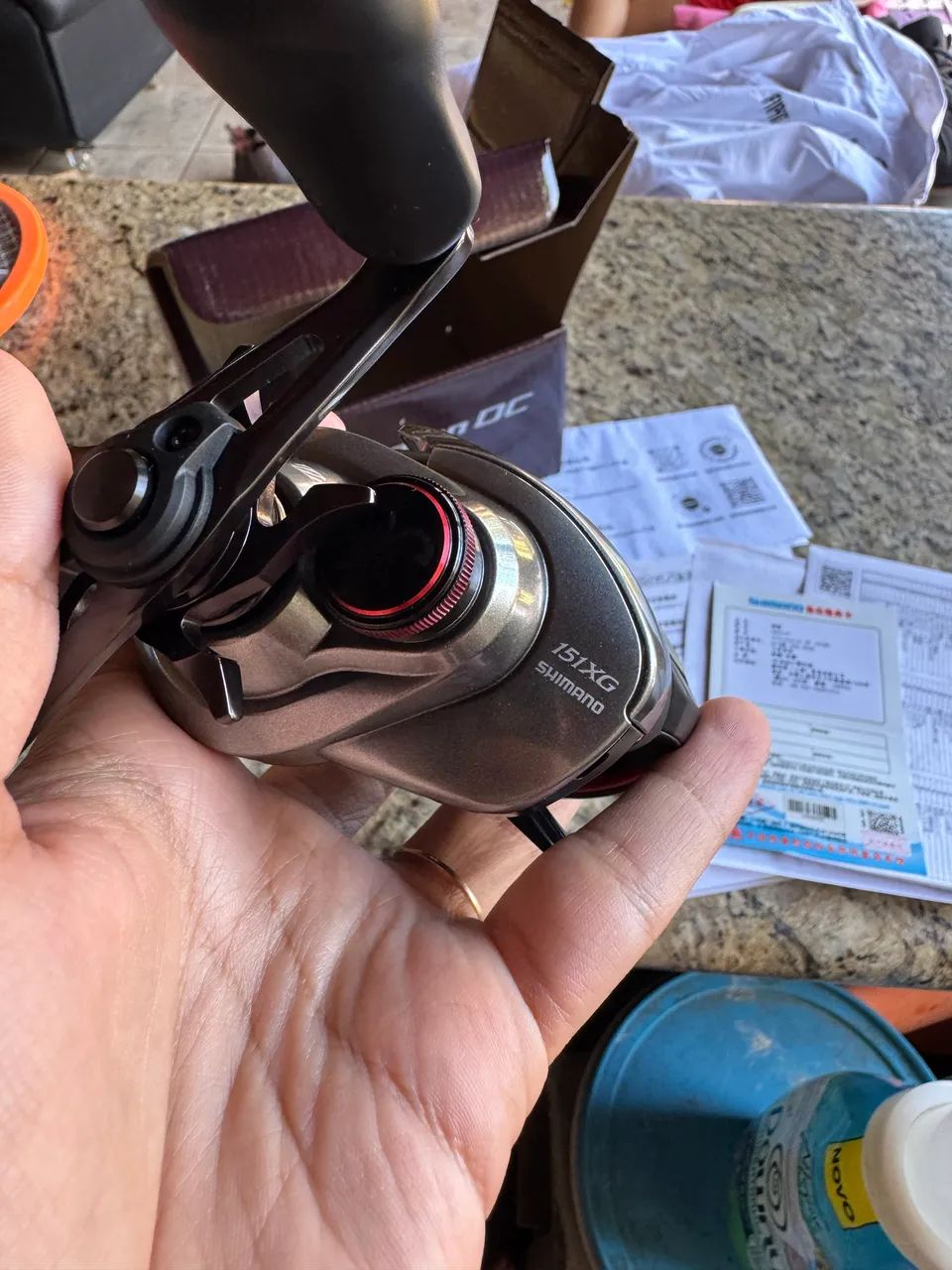 Carretilha shimano scorpion dc 151xg - Foto 4