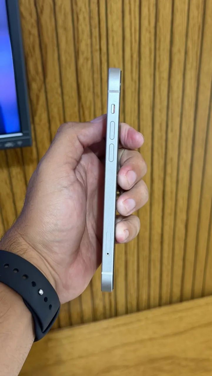 iPhone 12 64 gb semi novo bem conservado  - Foto 4