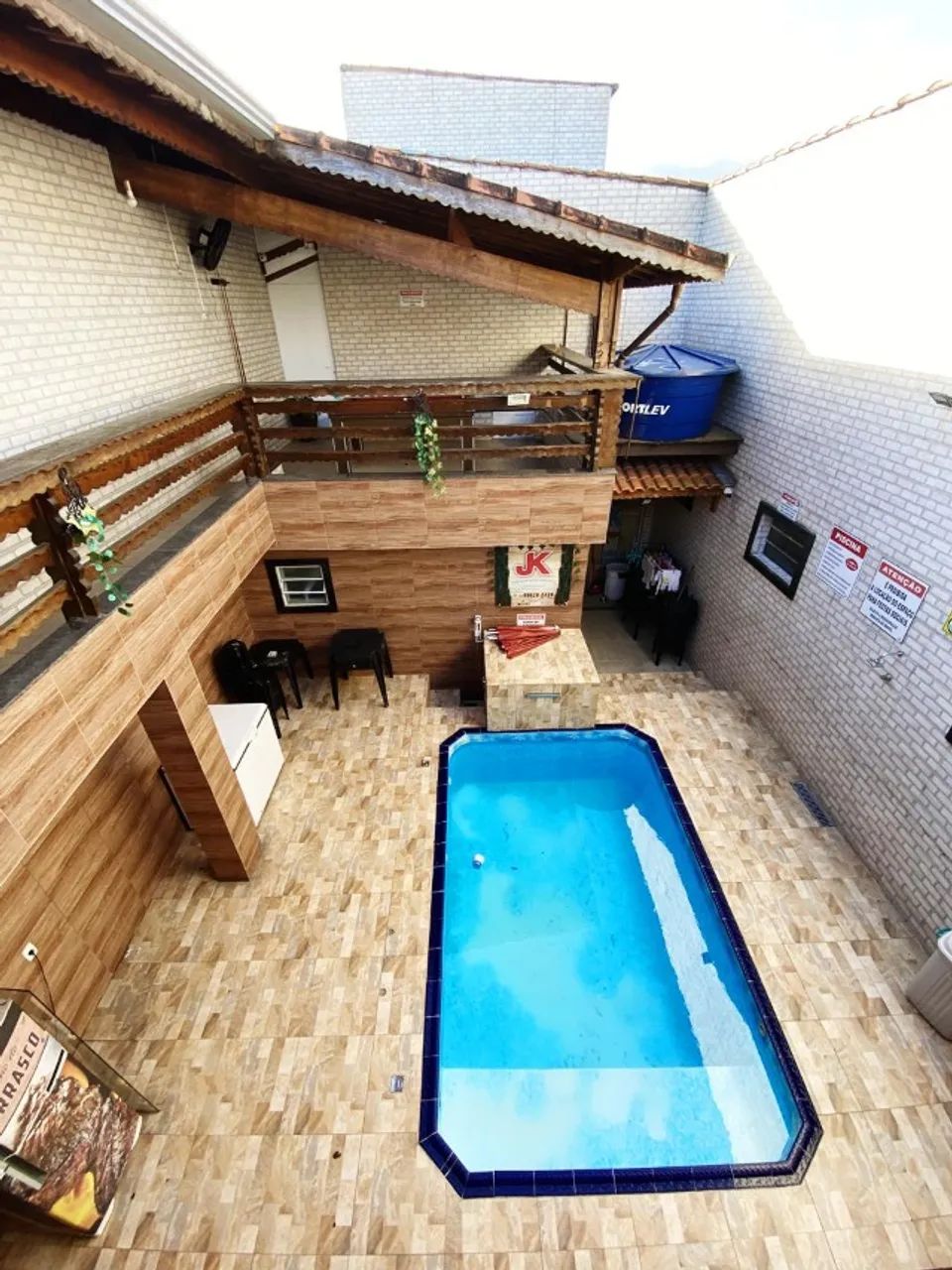 Duplex com 3 Dormitórios, 2 Suítes, Piscina, Churrasqueira, Sinuca e Sacada, 360 m2 - Foto 2