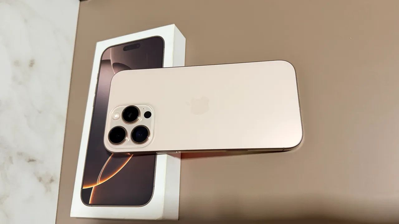 iPhone 16 Pro Max Gold 512 Gb MUITO CONSERVADO - Celulares e