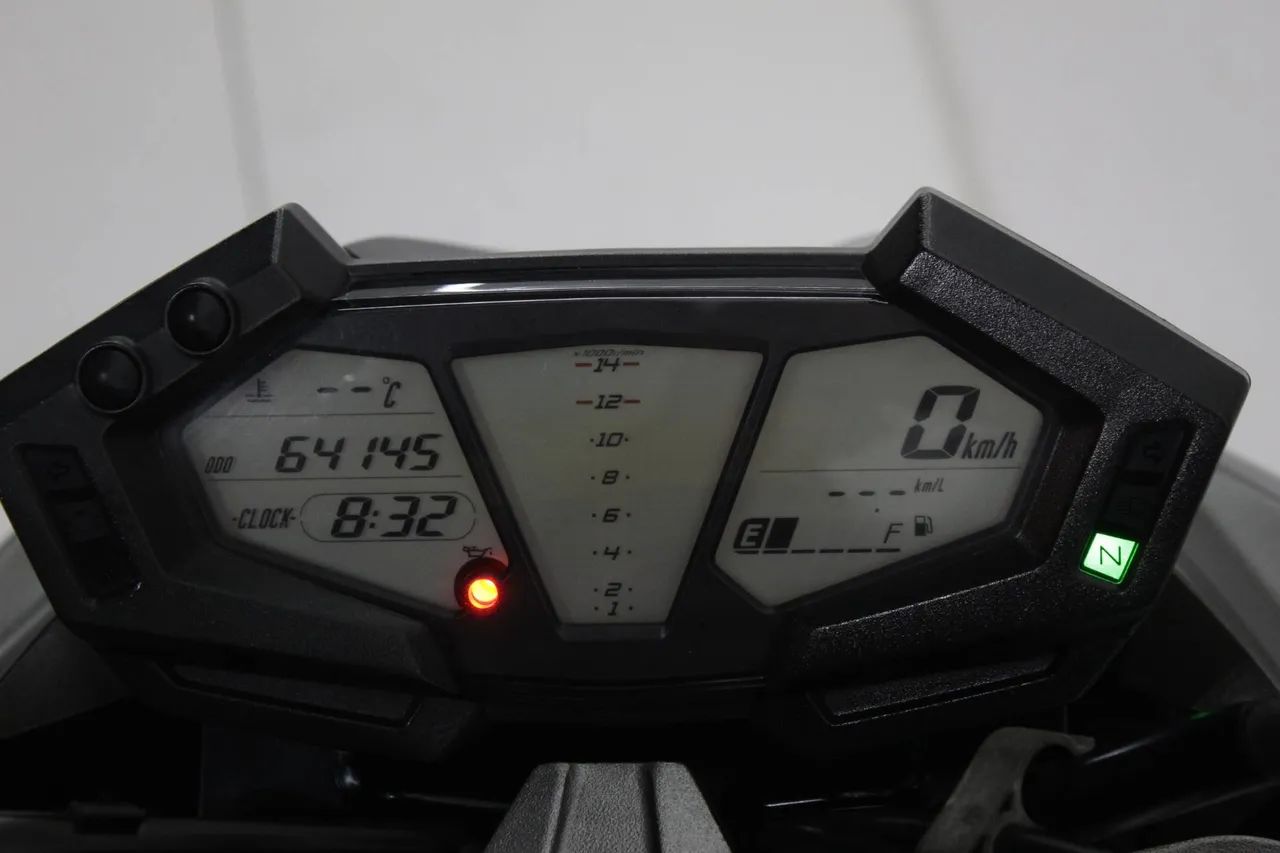 KAWASAKI Z800 - Foto 5