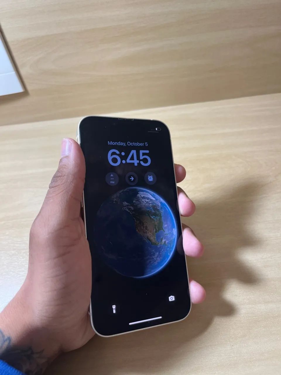 iPhone 14 Impecável
