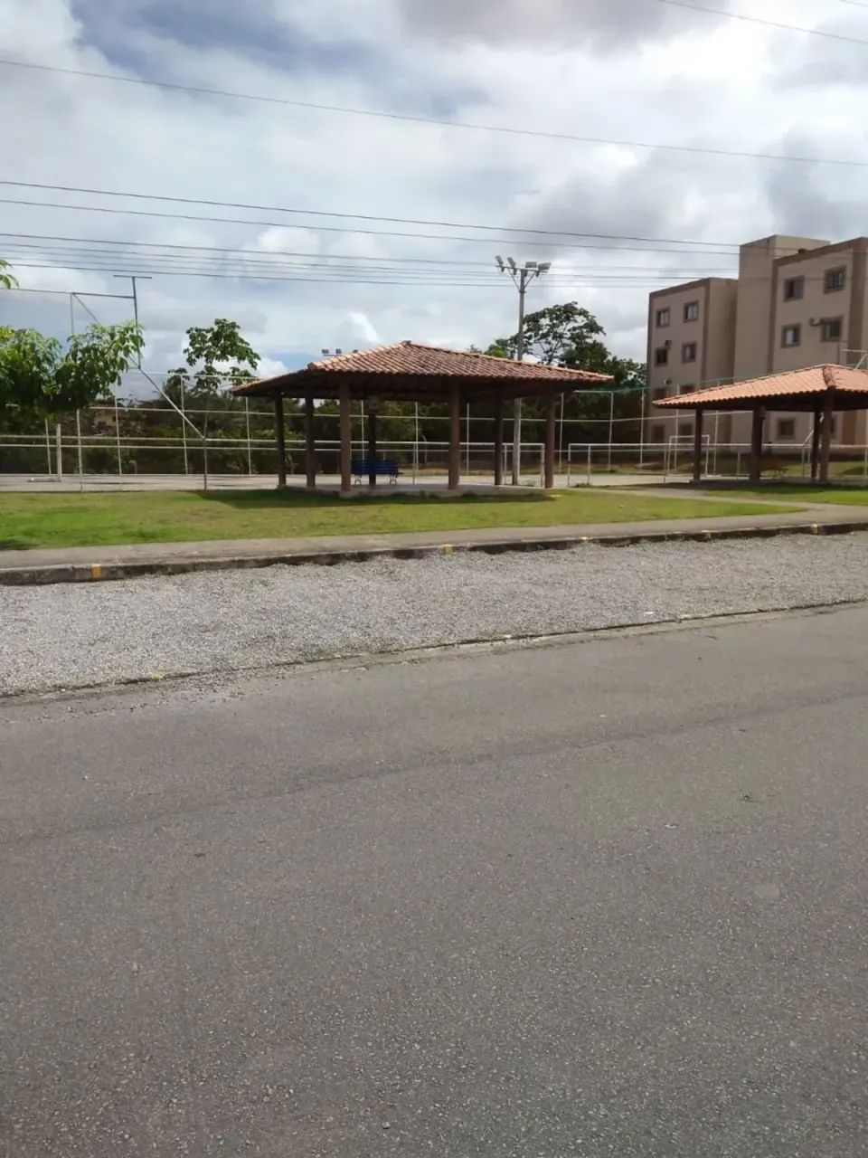 Alugo Apto com 2 quartos no Parque Petrópolis 3 - Foto 3