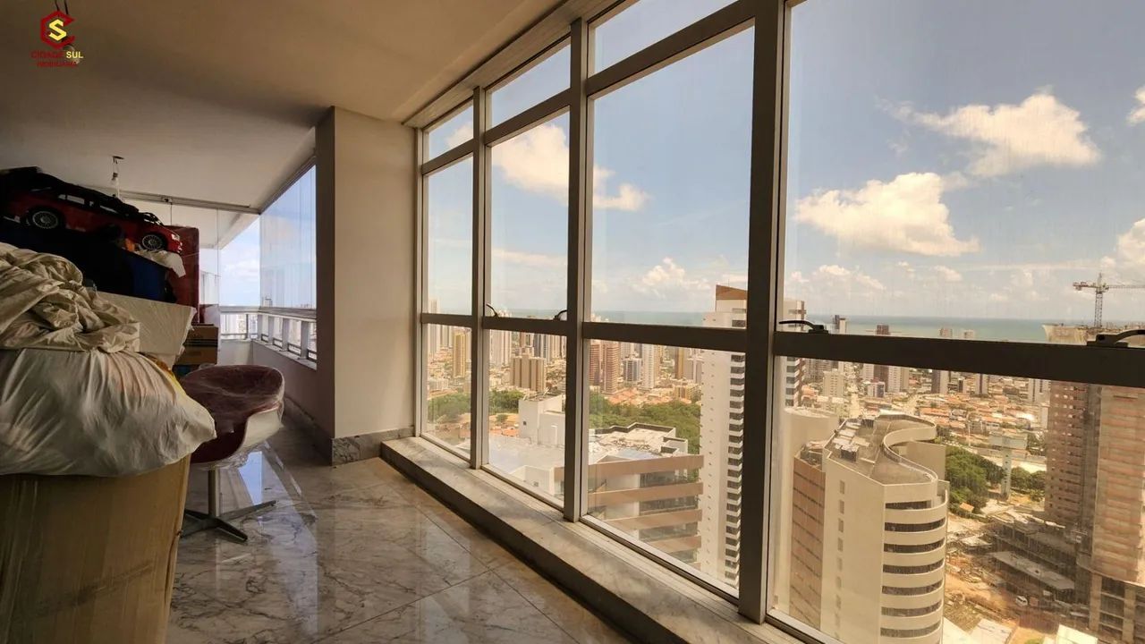 Apartamento a venda em Brisamar 4 quartos sendo 4 suítes, 265.54m², 5 garagens 2