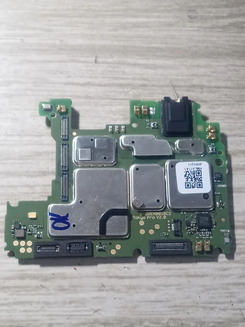 Placa mãe celular Tectoy on de 128 GB funcionando normal 