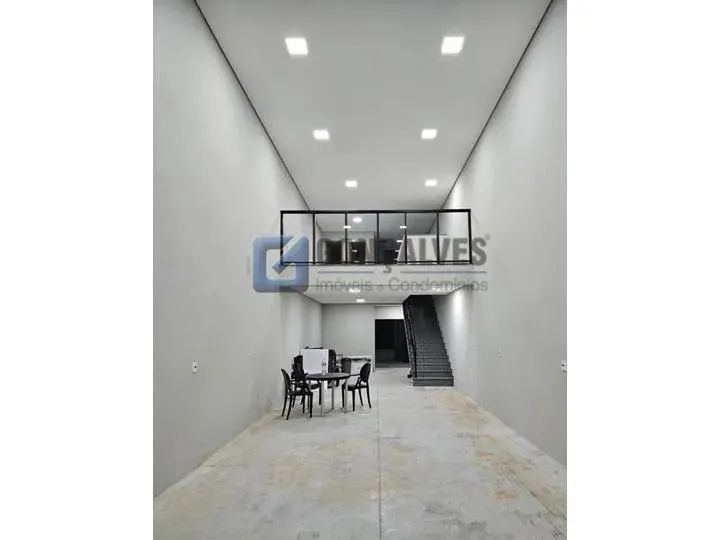 Galpão Comercial à Venda em Assunção, SBC  275 m² (Útil + Externo) com 2 Vagas - Foto 3