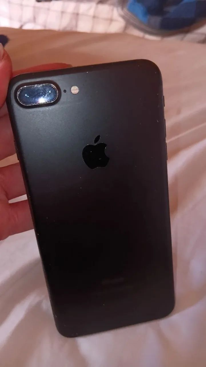 Vendo celular Iphone 7Plus - Foto 3