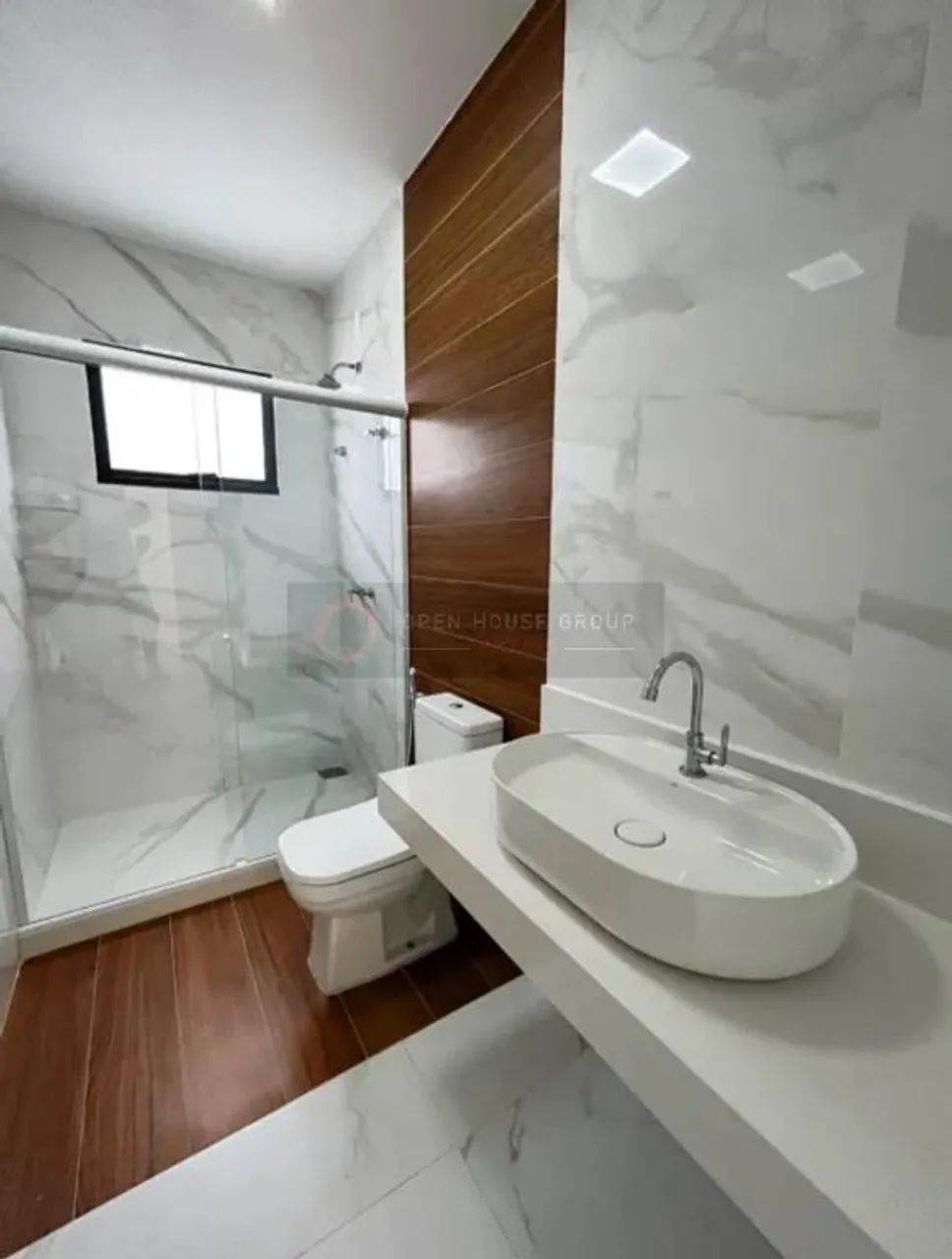Casa à Venda em Inoa