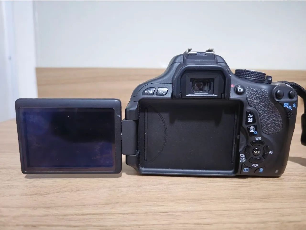 Camera T3i com 2 lentes  - Foto 3
