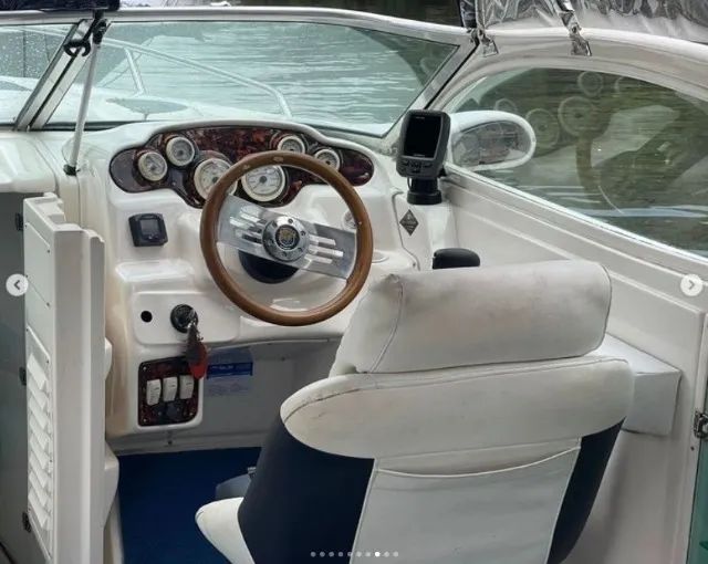 Lancha 24 pés / Motor Mercruiser 5.0 250HP - Foto 5