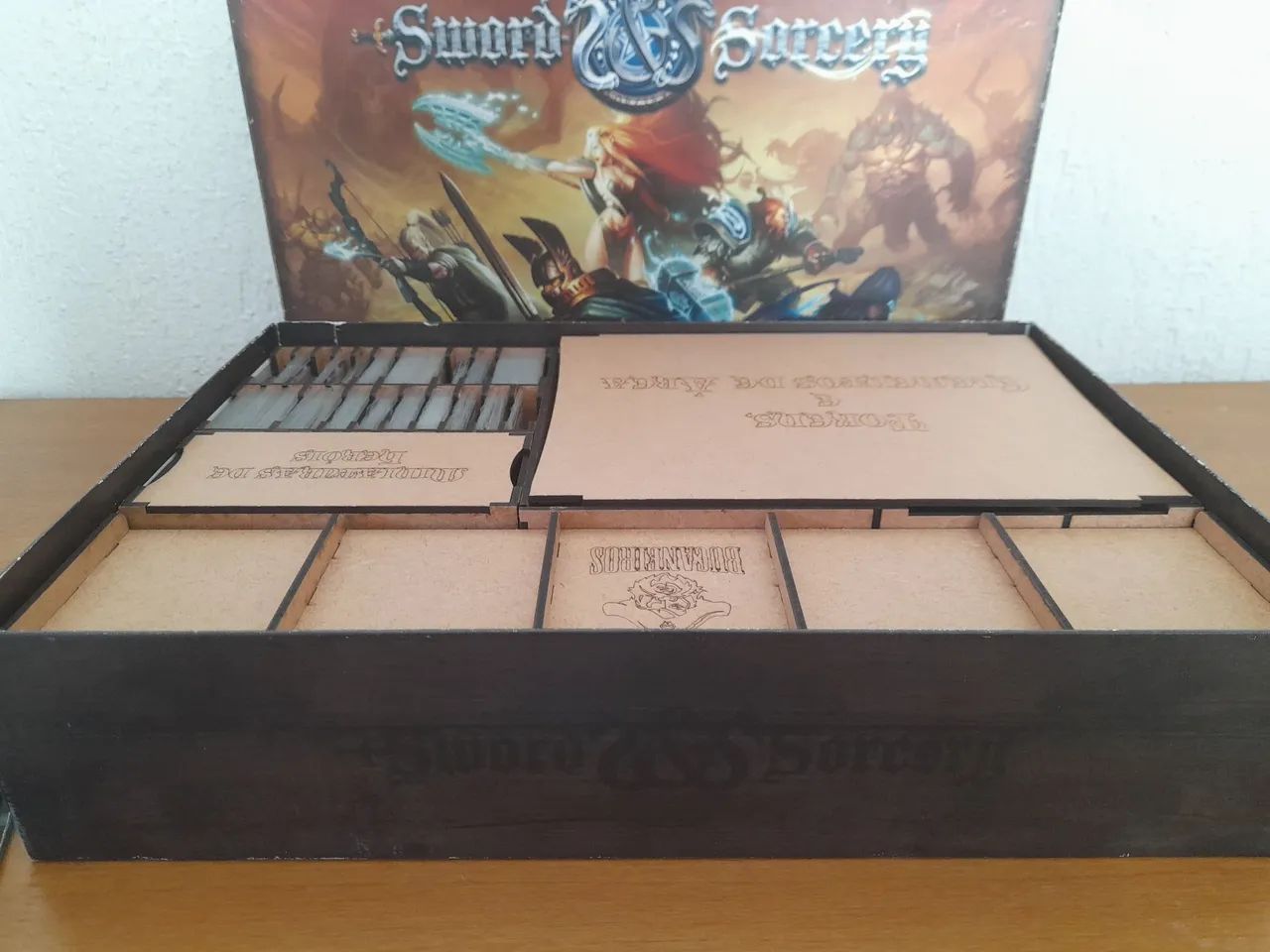 Jogo de tabuleiro Sword & Sorcery: Espíritos Imortais  - Foto 4
