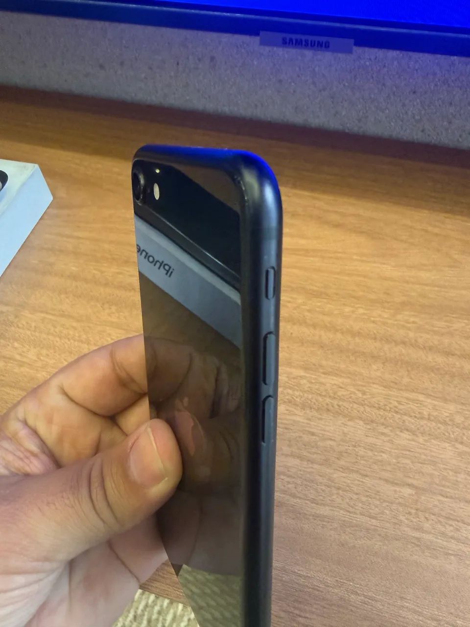 iPhone SE 2020 - 64gb - Foto 2