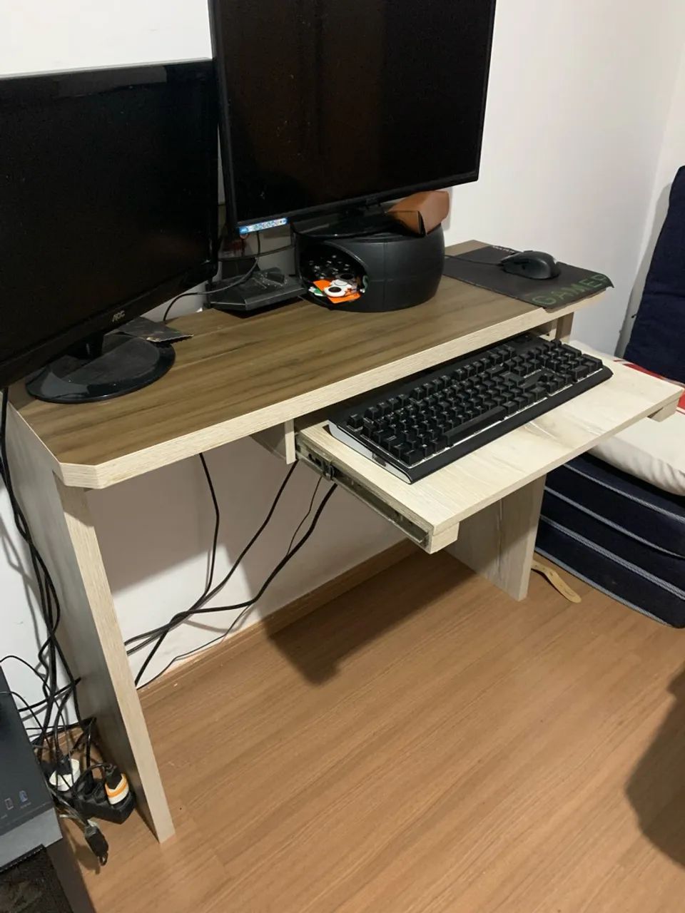 Escrivaninha/mesa para computador - Foto 2