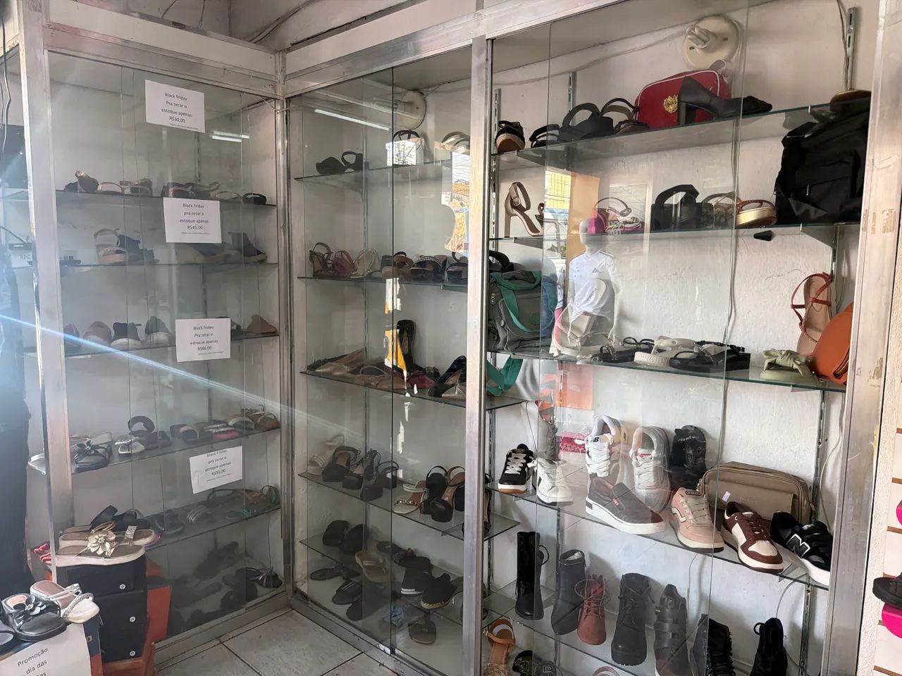 Vendo 17 vidros 