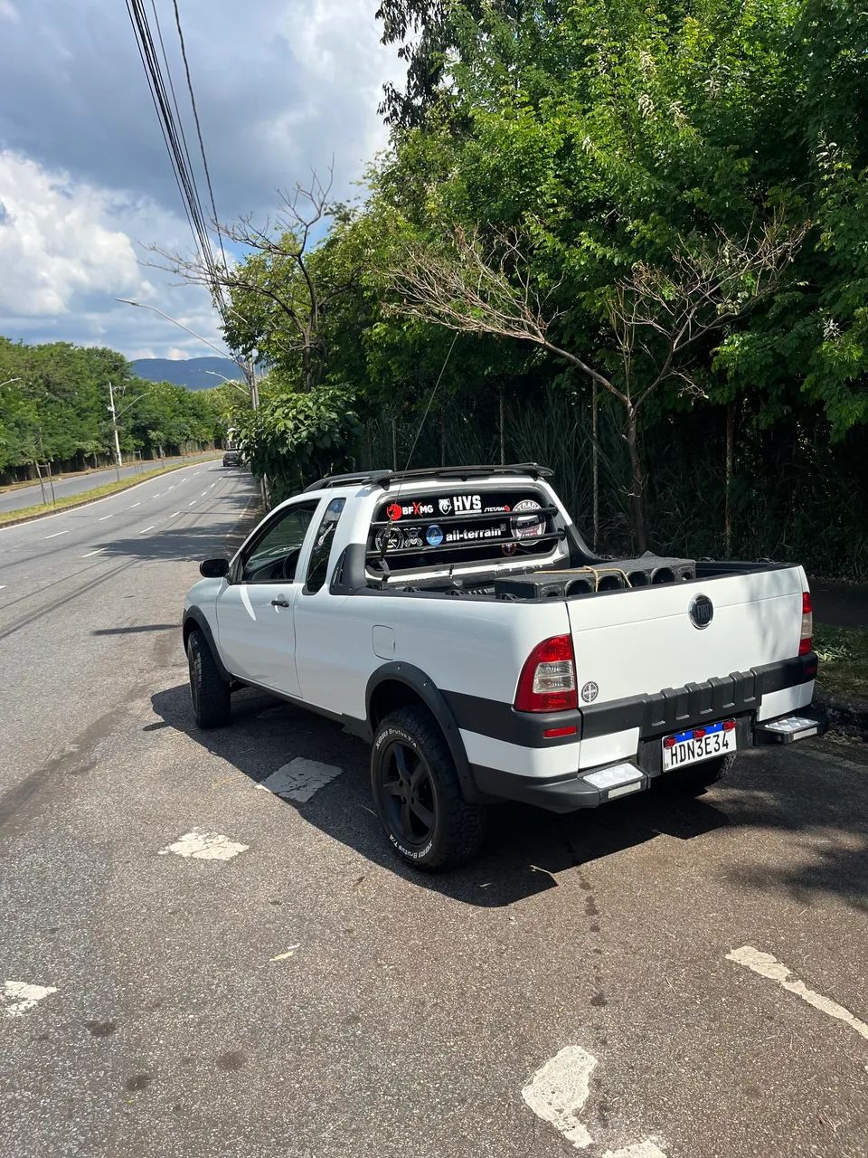 Fiat Strada 1.4 MPI Fire Flex 8V CE 2011 - Foto 2