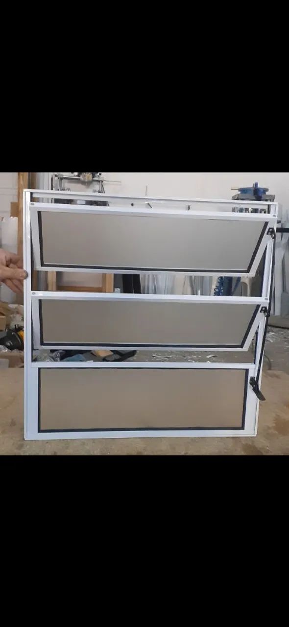 60x60 Pivot Window65127078588929121