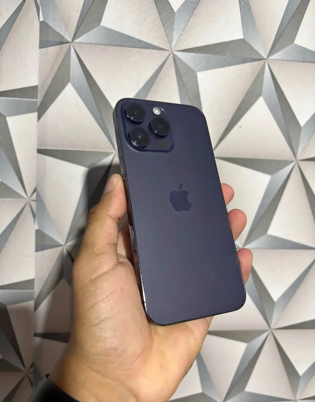 Vendo ou troco iPhone 14 Pro Max novo  - Foto 2