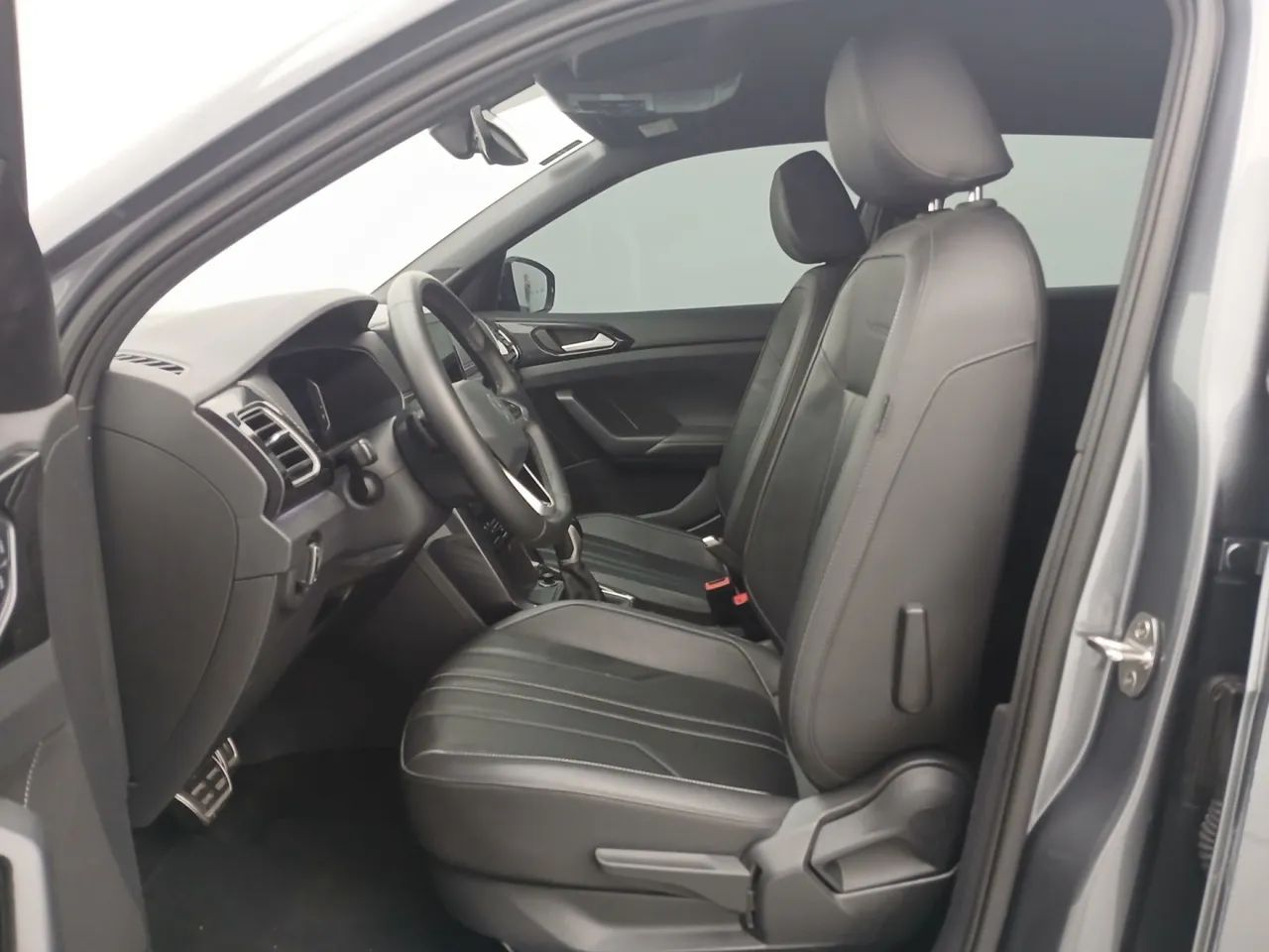 Volkswagen T-Cross Highline 1.4 TSI Flex 16V 5P AUT, foto 16 de 18
