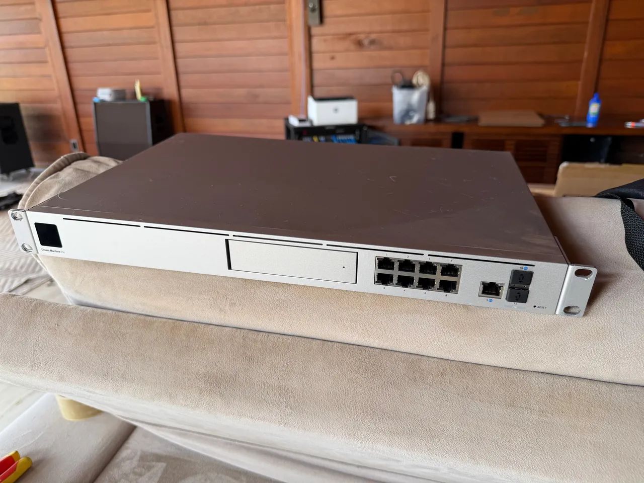Unifi DreamMachine Pro Router Gateway - Foto 4