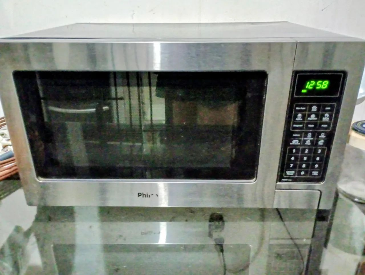 Microondas Philco 30 litros.