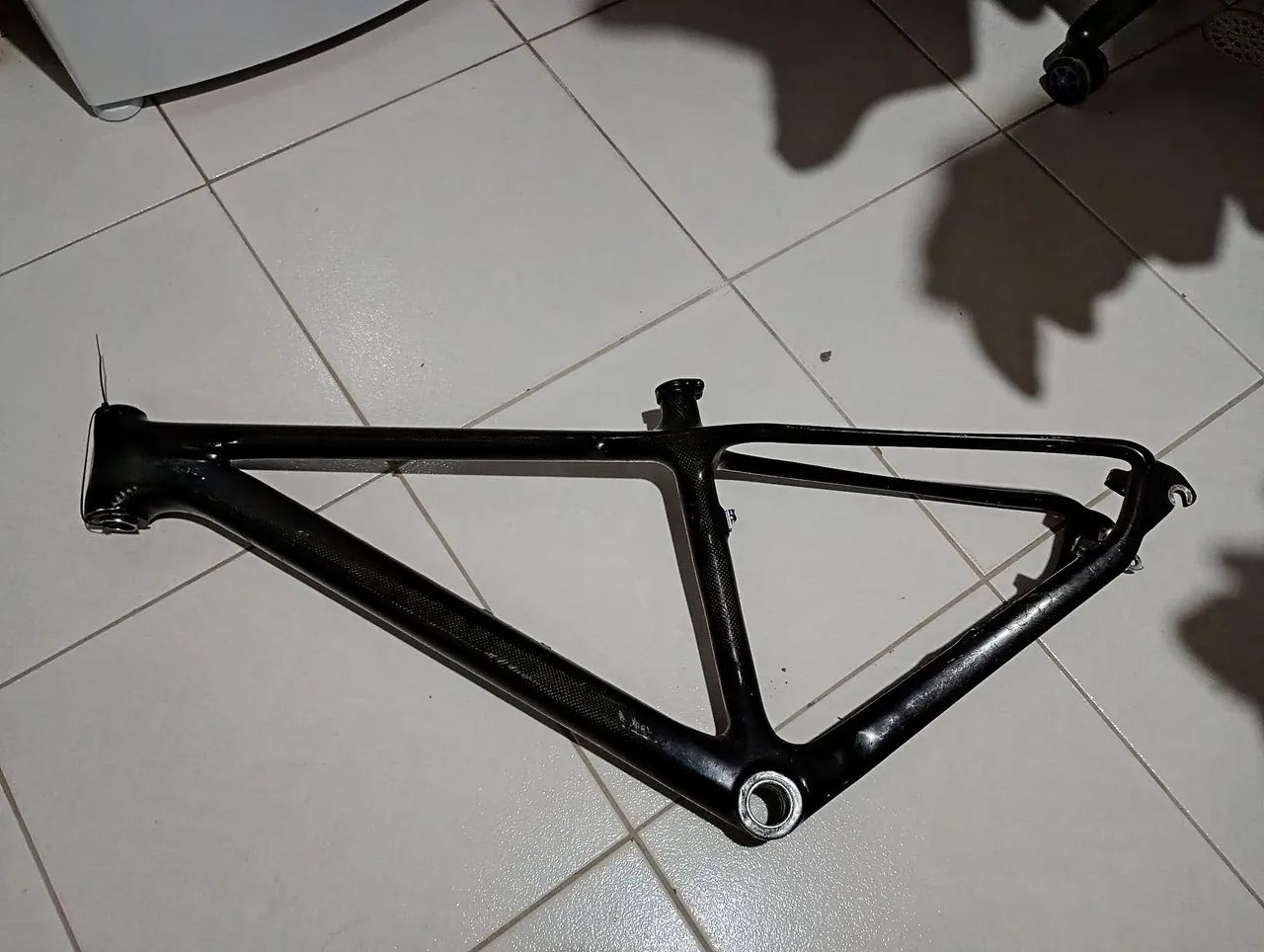 Quadro carbono e suspensão proshock Onix  - Foto 2