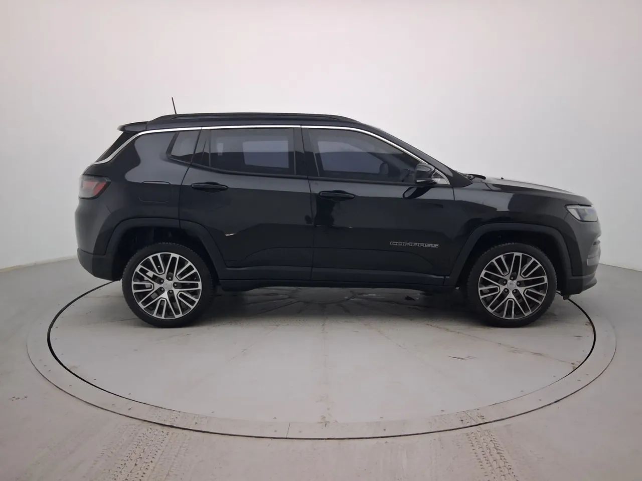 Jeep Compass LIMITED T270 1.3 TB 4x2 Flex Aut, foto 6 de 18