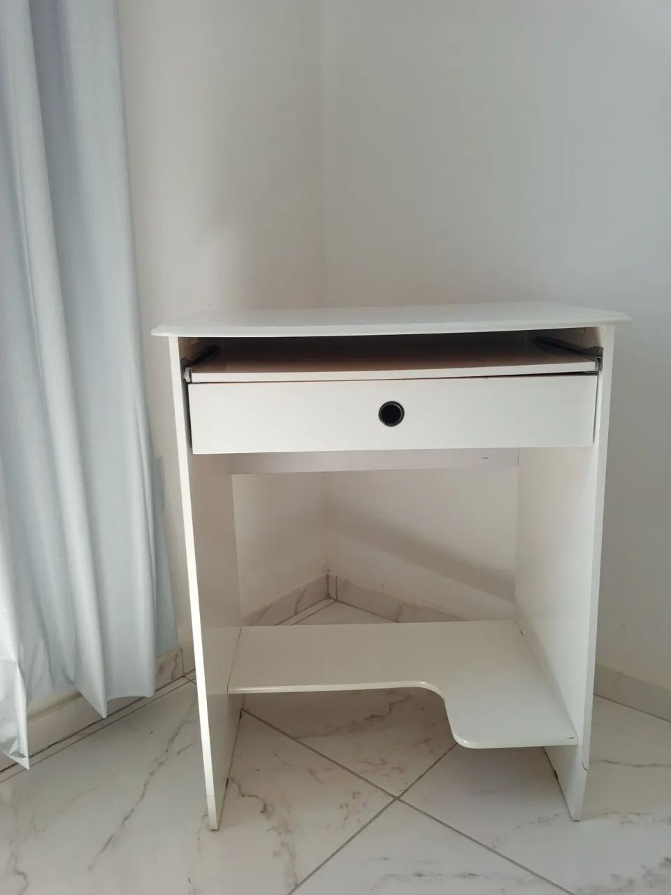 Mesa de Computador branca  - Foto 3