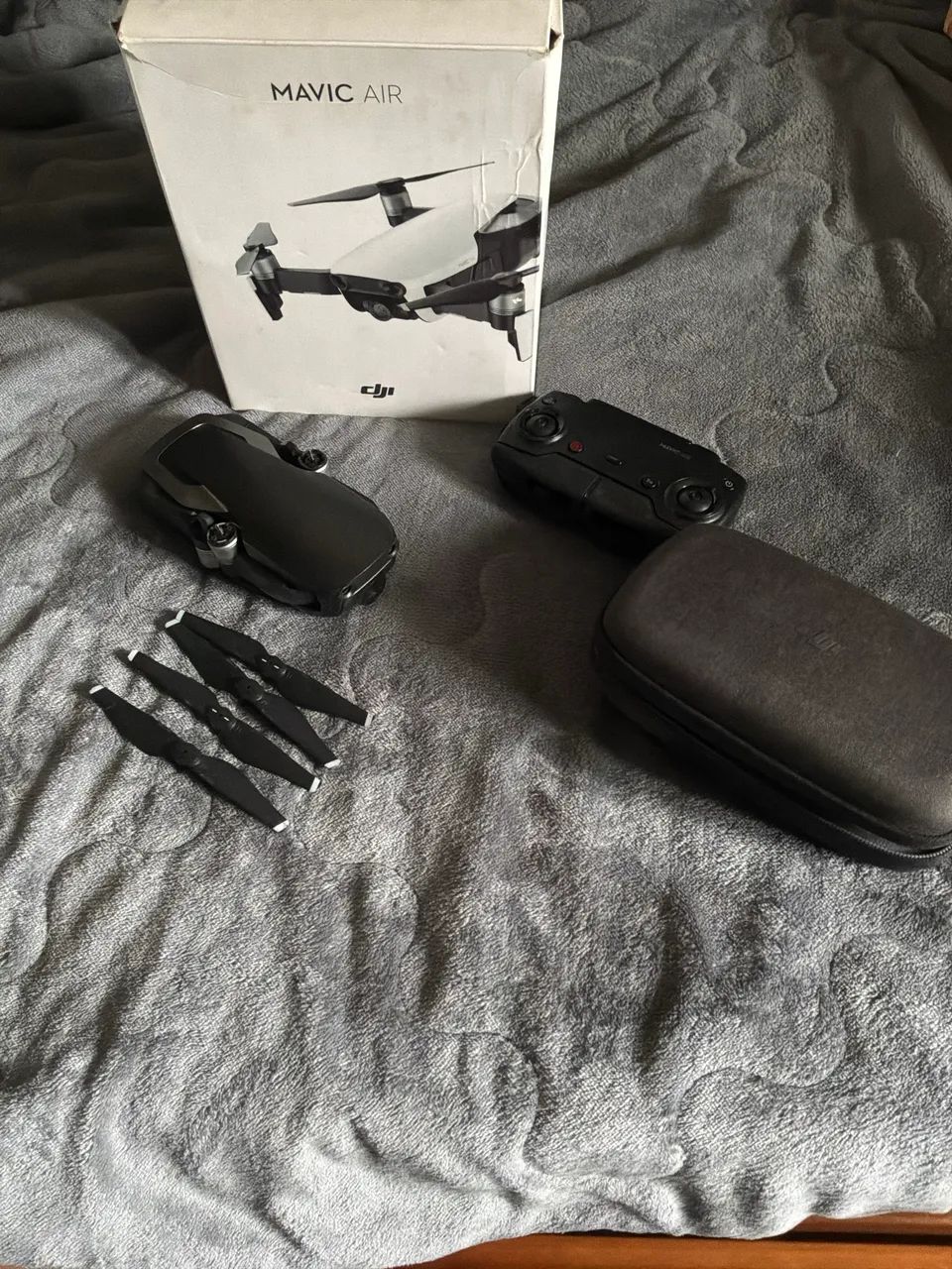 Drone dji mavic air 