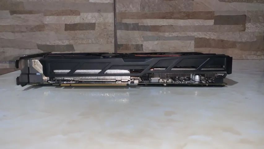 GTX 1060 3GB Gigabyte Windforce - Foto 4
